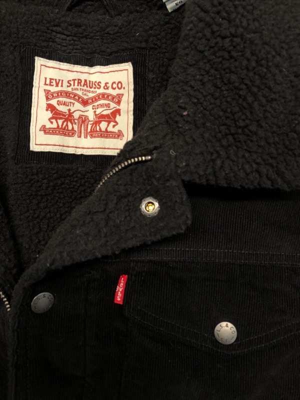 Photo 3 of Levi's Men's Sherpa Trucker Jacket XL