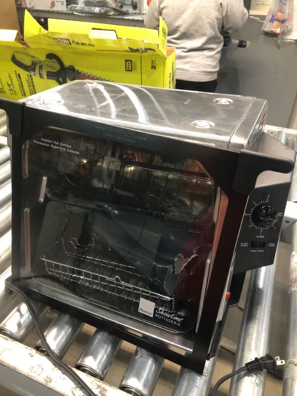 Photo 2 of ***PARTS ONLY**, ***DAMAGED***
Showtime ST4023SSGEN Classic Large Capacity Rotisserie BBQ Oven Stainless Steel
