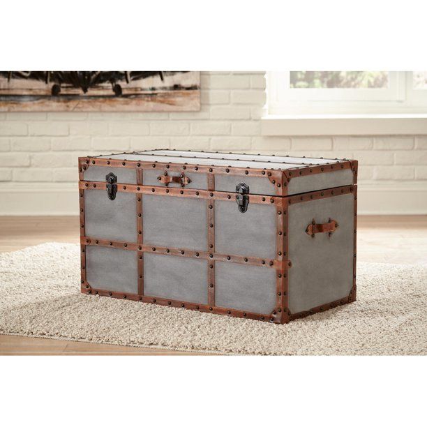 Photo 1 of ***DAMAGED***
Signature Design by Ashley Amsel Storage Trunk
