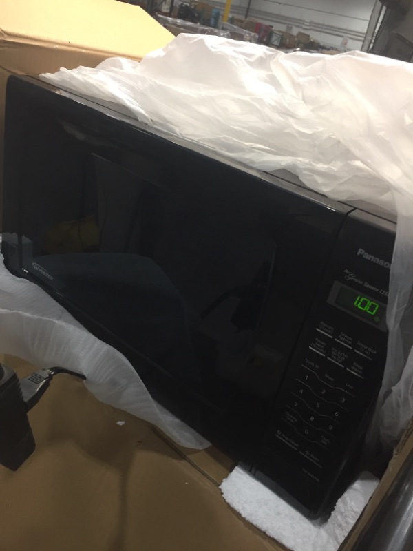 Photo 2 of ***NEVER USED***
Panasonic 2.2 Cu. Ft. Countertop Microwave Oven with Inverter Technology, Black