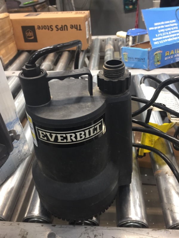 Photo 2 of ***USED***
1/6 HP Plastic Submersible Utility Pump