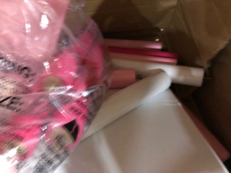 Photo 3 of (parts only item) girls pink and white table with 4 chairs   -SOLD AS-IS_