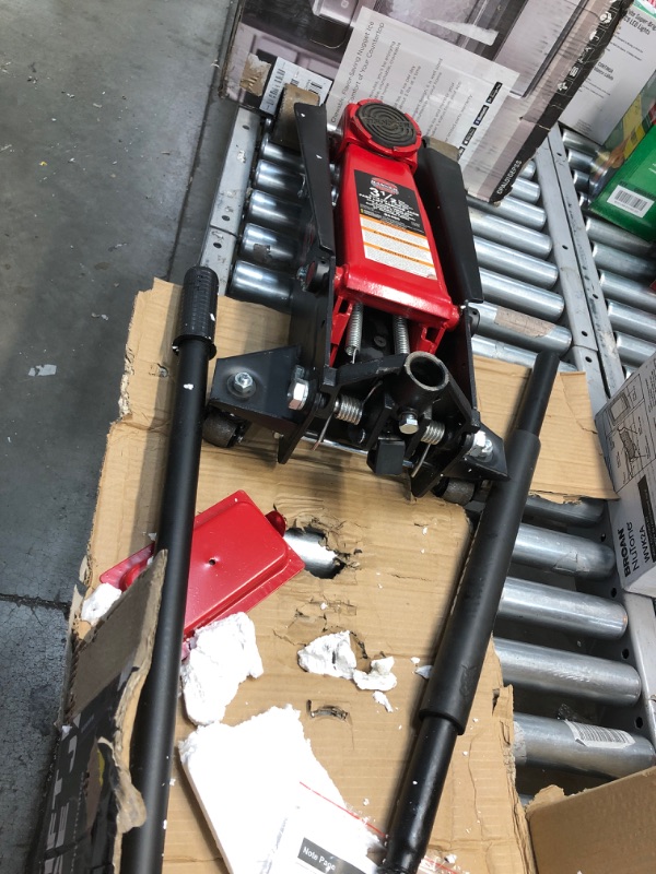 Photo 1 of Blackhawk B6350 3.5 Ton Fast Lift Service Jack