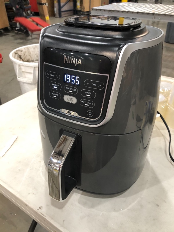 Photo 3 of (MISSING MANUAL)
Ninja AF150AMZ Air Fryer XL, 5.5 Qt.