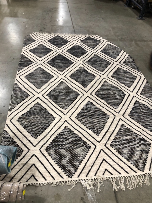 Photo 1 of 107" x 71" NULOOM RUG