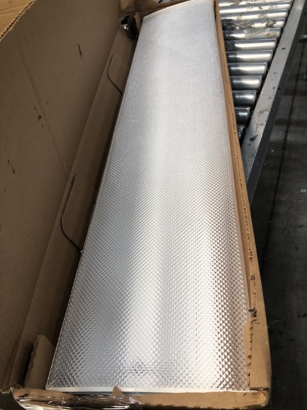 Photo 1 of Lithonia Lighting Fluorescent Round 2 lamp, 4 feet, 120V Wraparound Light, 32W T8
