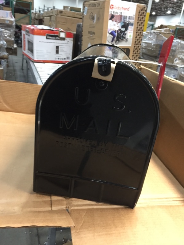 Photo 4 of **MINOR DENTS**
Gibraltar Mailboxes Stanley Extra-Large Capacity Galvanized Steel Black, Post-Mount Mailbox, ST200B00
