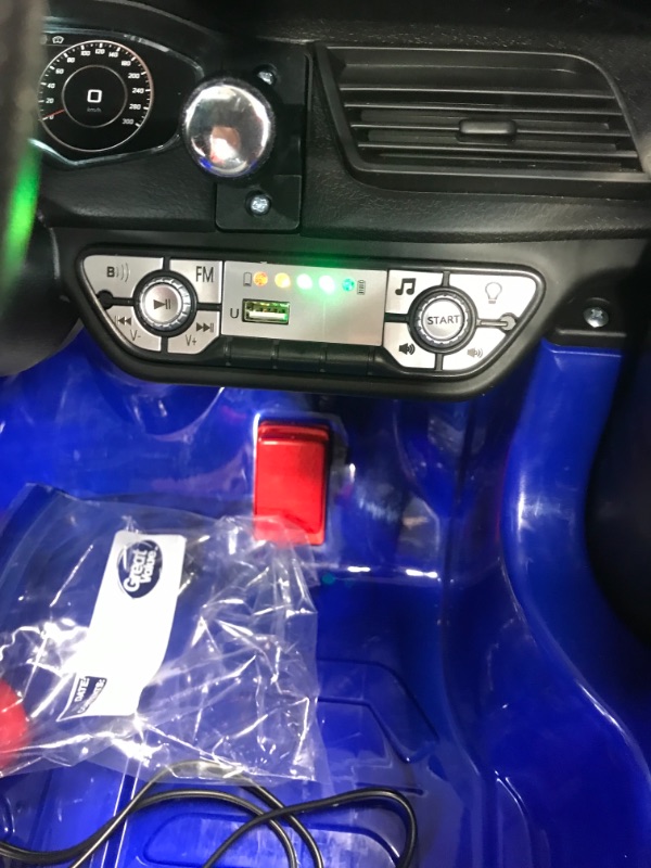 Photo 7 of **POWERS UP BUT WHEELS DO NOT TURN WHEN ON, MAY BE A RESULT OF LOW BATTERY**CAR IS BLUE
Best Choice Products 6V Kids Licensed Audi TT RS Ride On Car w/ Parent Control, 2 Speeds, Suspension, AUX Input - Black
