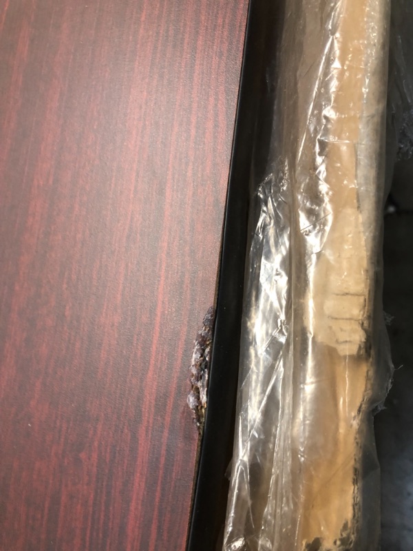 Photo 3 of **DAMAGE TO TABLE TOP**

Flash Furniture 6-Foot High Pressure Mahogany Laminate Folding Training Table
Size:18 in (W)x 72 in D x 30 in H