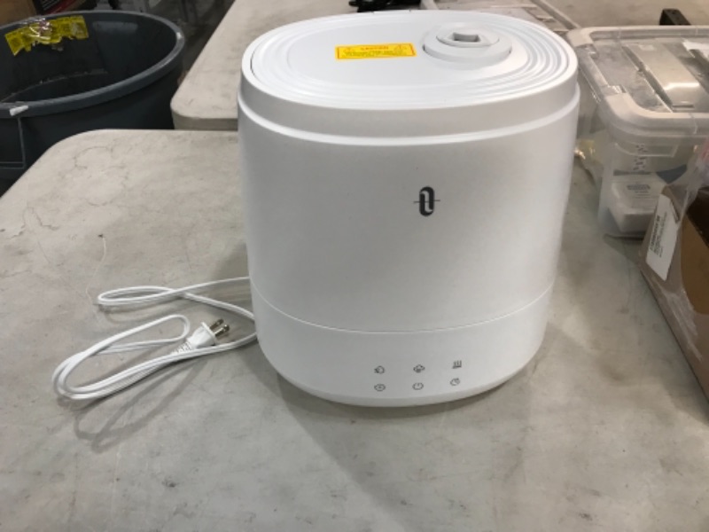 Photo 1 of Warm and Cool Mist Ultrasonic Air Humidifiers, 6L Top Fill Humidifiers for Bedroom Large Room, Essential Oil Trays, Customized Humidity, Sleep Mode, (White)
