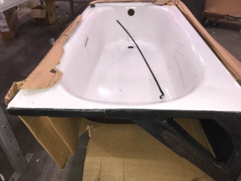 Photo 2 of *Damaged edges*
American Standard Princeton 60 in. X 30 in. Americast Apron-Front Bathtub with Right Hand Drain, White
