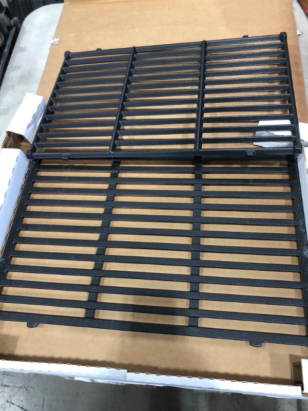 Photo 2 of 
Weber
Replacement Cooking Grates for Genesis E/S 300 Gas Grill