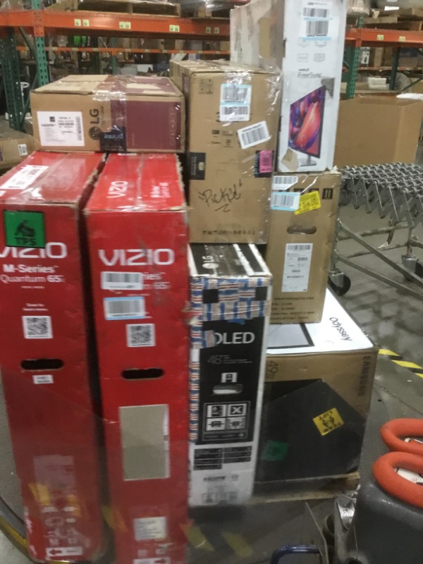 Photo 3 of PALLET OF ASSORTED DAMAGED TVS AND MONITORS SOLD AS IS NON REFUNDABLE