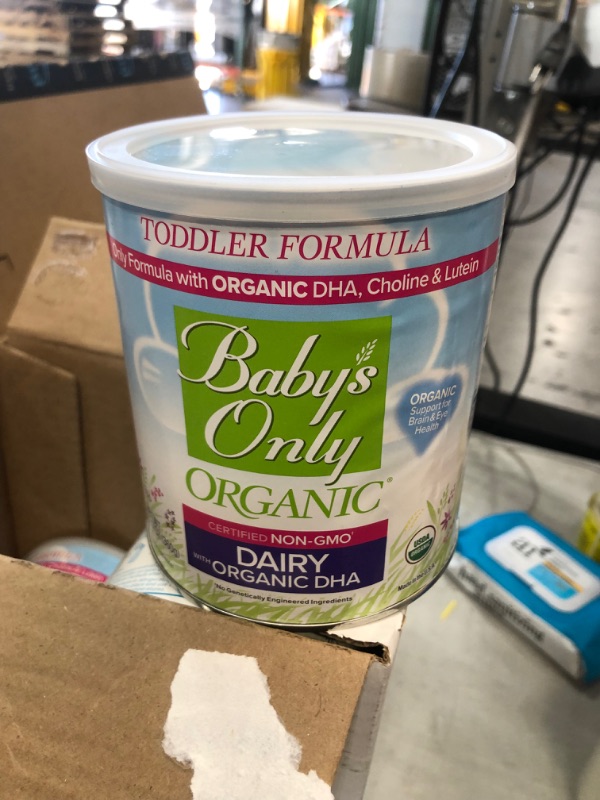 Photo 2 of CASE OF 6 CANS Baby's Only Organic Dairy with DHA & ARA Formula, 12.7 Ounce
EXP 3/1/22