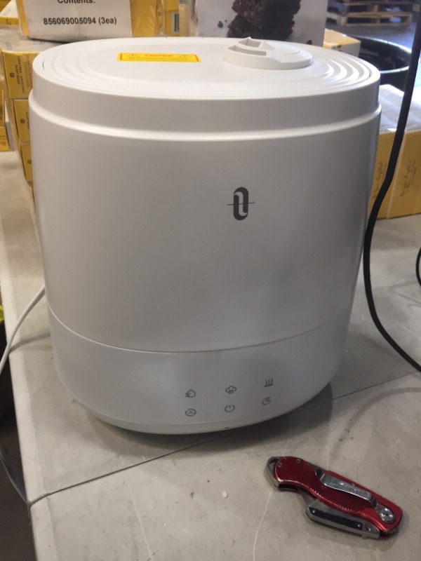 Photo 2 of DOES NOT STAY ON, Taotronics 6L Humidifiers Warm and Cool Mist Large Capacity Ultrasonic Humidifier
