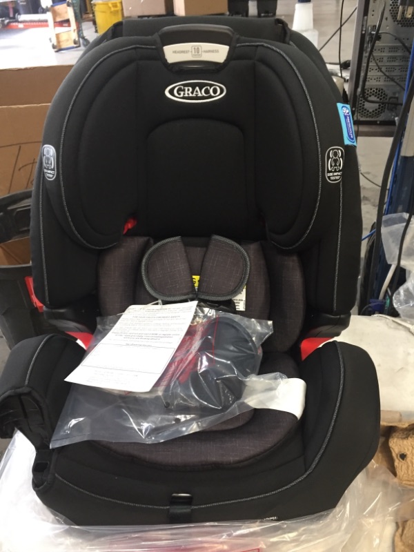 Photo 2 of Graco Grows4Me 4-in-1 Convertible Car Seat - West Point