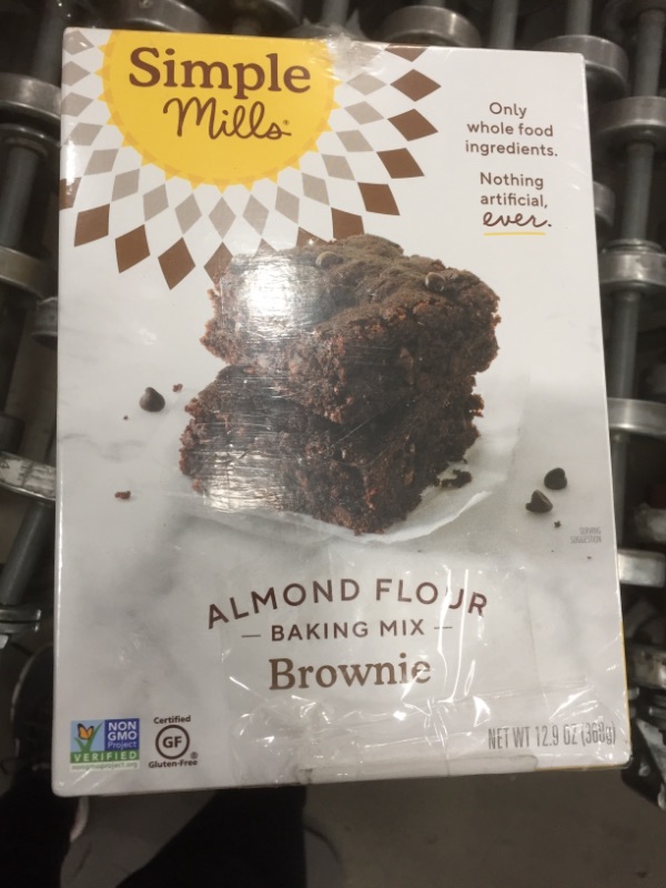 Photo 3 of **EXPIRES  01/22/2022**  Simple Mills Almond Flour Baking Mix, Gluten Free Brownie Mix, Easy to make in Brownie Pan, Chocolate Flavor, Made with whole foods, 3 Count
