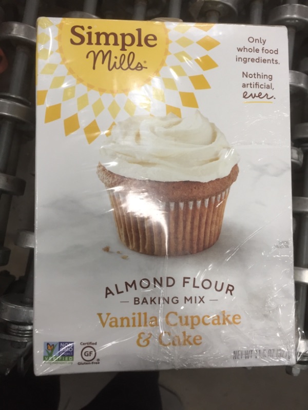 Photo 3 of ** EXPIRED ON 12/23/2021** Simple Mills Almond Flour Baking Mix, Gluten Free Vanilla Cake Mix, Muffin pan ready, Good for Baking, Nutrient Dense, 11.5oz, 3 Count
