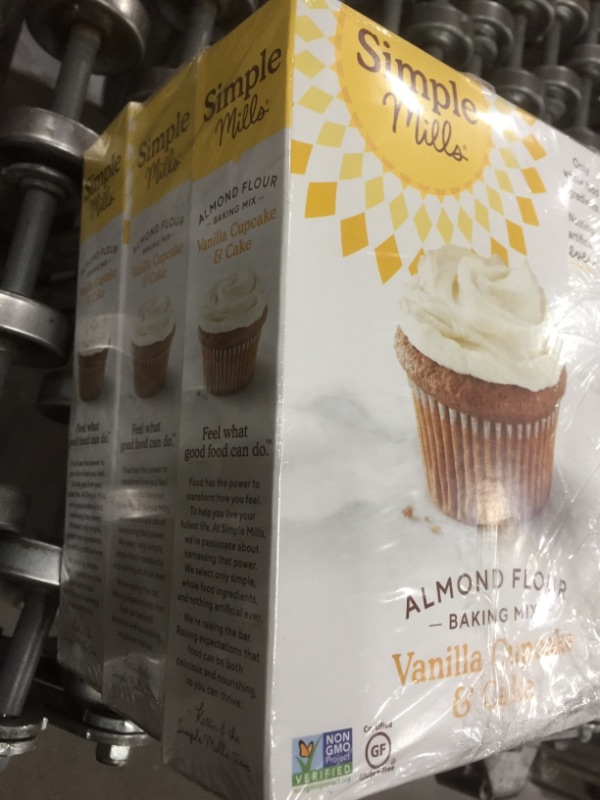 Photo 4 of ** EXPIRED ON 12/23/2021** Simple Mills Almond Flour Baking Mix, Gluten Free Vanilla Cake Mix, Muffin pan ready, Good for Baking, Nutrient Dense, 11.5oz, 3 Count
