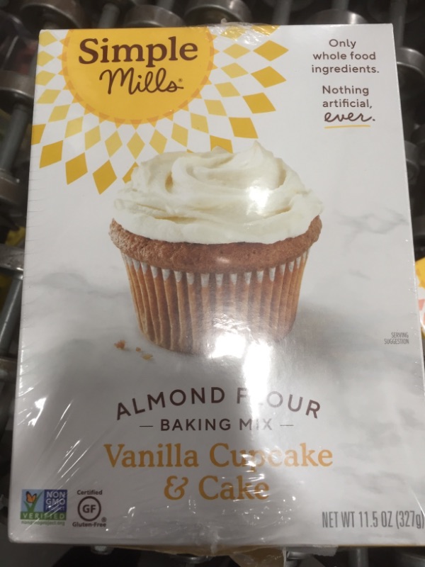 Photo 3 of ** Expires on 01/18/2022 ** Simple Mills Almond Flour Baking Mix, Gluten Free Vanilla Cake Mix, Muffin pan ready, Good for Baking, Nutrient Dense, 11.5oz, 3 Count
