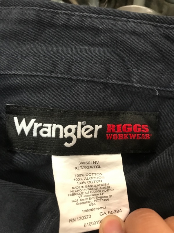 Photo 2 of Wrangler Riggs Workwear Men's Logger Twill Long Sleeve Work Shirt- XL
