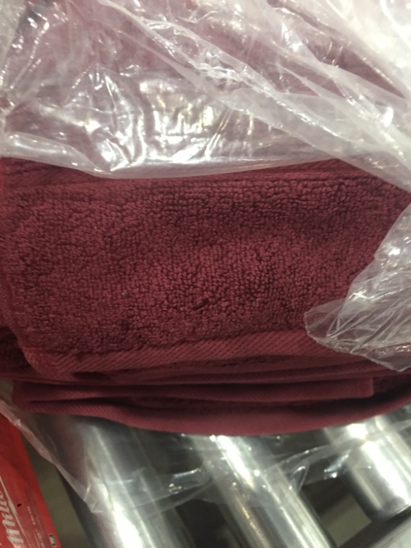 Photo 2 of MADISON PARK Signature 800GSM 8-Piece Burgundy 100% Cotton Towel Set, Red
