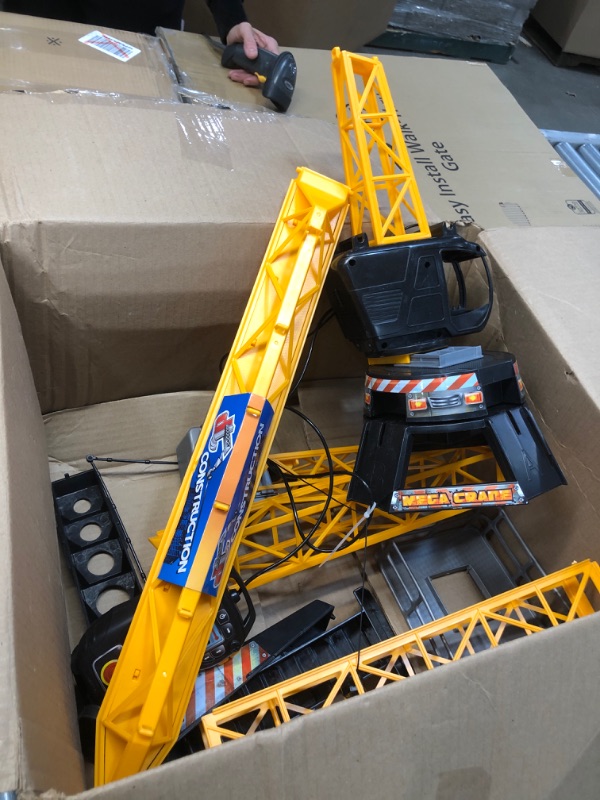 Photo 2 of MISSING TRUCK***Dickie Toys 48" Mega Crane and Truck Vehicle and Playset
