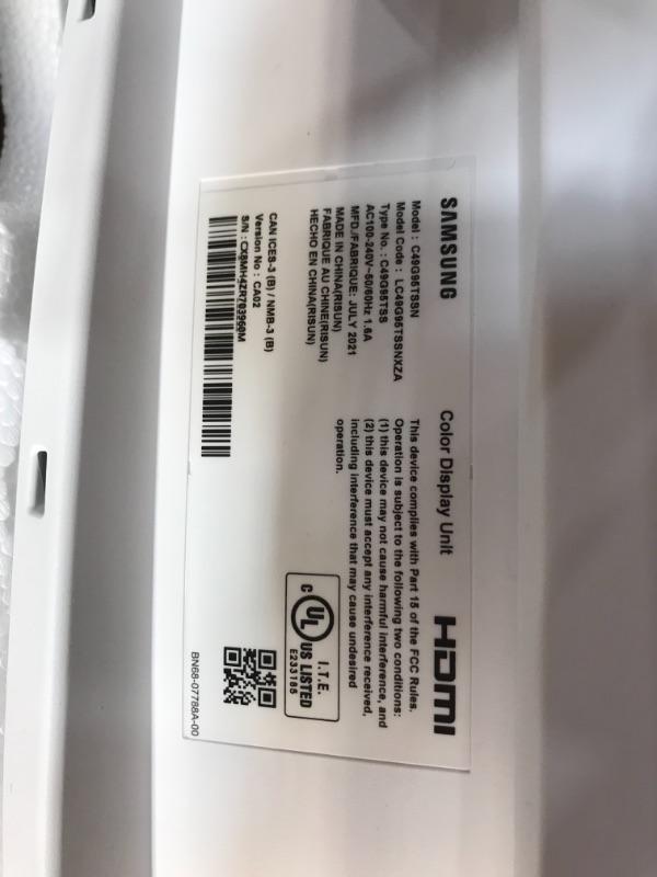 Photo 1 of DAMAGED SCREEN**
SAMSUNG 49-inch Odyssey G9 Gaming Monitor | QHD, 240hz, 1000R Curved, QLED, NVIDIA G-SYNC & FreeSync | LC49G95TSSNXZA Model
