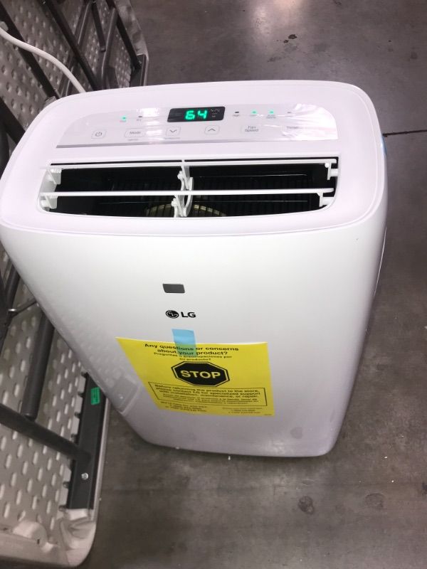 Photo 4 of LG Electronics 7,000 BTU (DOE) 115-Volt Portable Air Conditioner LP0721WSR with Dehumidifier Function and LCD Remote in White