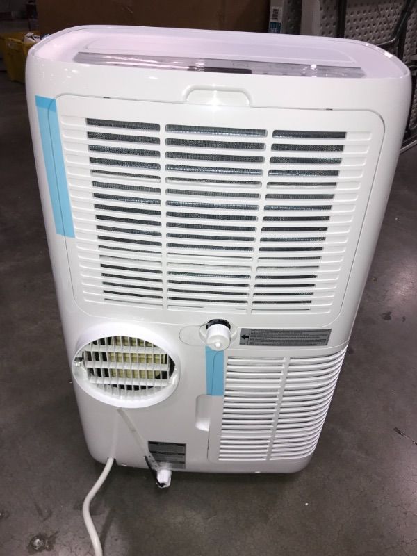 Photo 9 of LG Electronics 7,000 BTU (DOE) 115-Volt Portable Air Conditioner LP0721WSR with Dehumidifier Function and LCD Remote in White