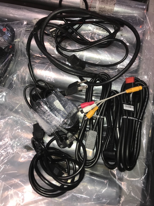 Photo 2 of SOLD AS IS !! bundle of assorted display cables and power cords -NO RETURNS 
