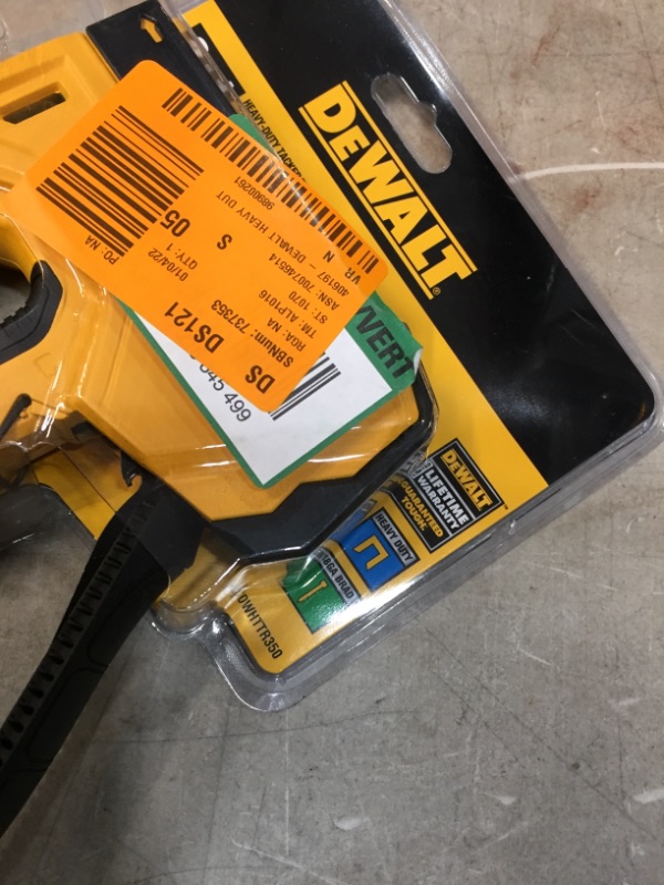 Photo 4 of Dewalt DWHTTR350 Heavy-Duty Alum Stapler/Brad Nailer