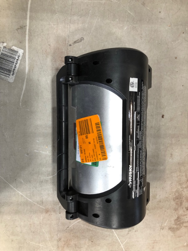 Photo 1 of PARTS ONLY**
12/120 Volt Auto and Home Inflator

