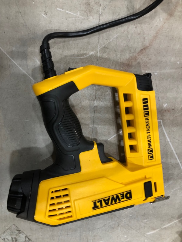 Photo 6 of DAMAGED PACKAGING **
DeWalt 5-in-1 Multi-Tacker and Brad Nailer