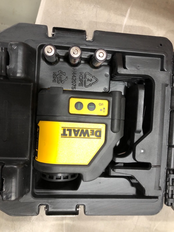 Photo 3 of 
DEWALT
165 ft. Green Self-Leveling Cross Line Laser Level with (3) AAA Batteries & Case