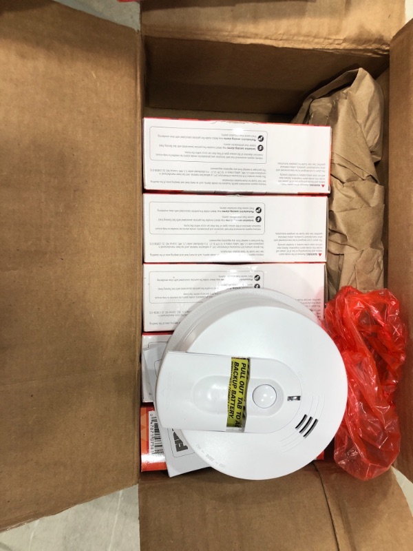 Photo 2 of ***PACK OF 6 ***Smoke Alarm, Ionization Sensor, 85 DB @ 10 Ft Audible Alert, 120V AC, 9V
