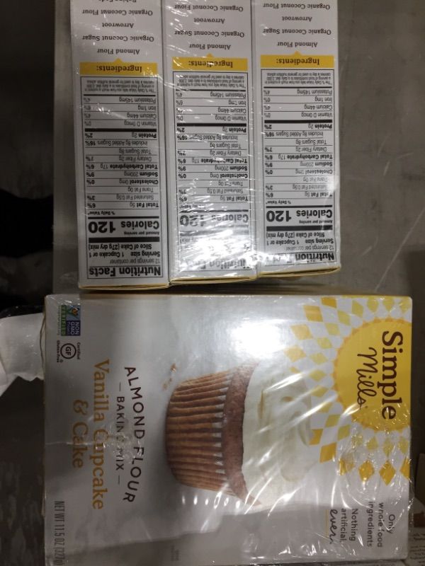 Photo 2 of ***SET OF 3**Simple Mills Almond Flour Vanilla Cake Mix, 11.5 Oz

