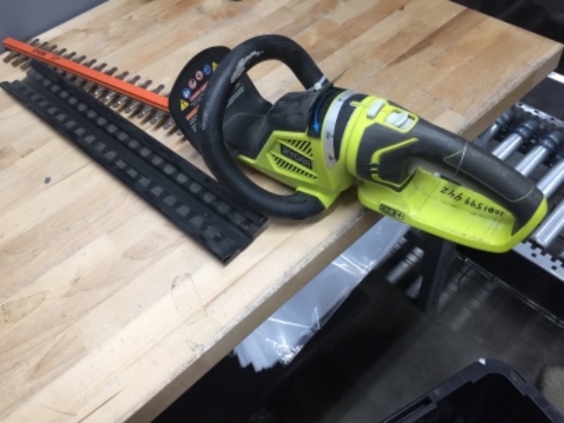 Photo 3 of 
ONE+ 18V 22 in. Cordless Battery Hedge Trimmer (Tool Only)
by
RYOBI