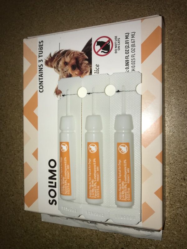 Photo 2 of Amazon Brand - Solimo for Dogs Small Dog (4-22 pounds) Flea and Tick Treatment, 3 Doses
