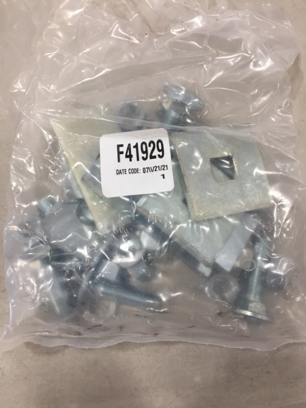 Photo 1 of **USED* READ BELOW * 2018 Dodge Ram Draw-Tite Trailer Hitch, Class V Ultra Frame Receiver, 2" Receiver, Square Tubing - 12,000 Lbs/15,000 Lbs
