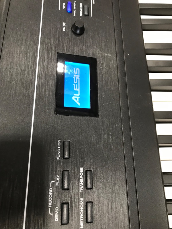 Photo 8 of Alesis Recital Pro 88-key Hammer-action Digital Piano
