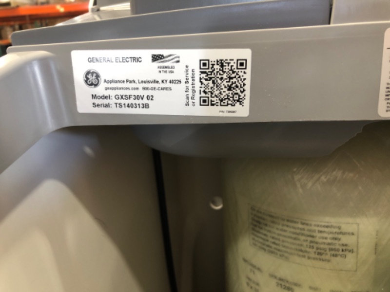 Photo 8 of **Damaged* Missing parts*  GE Water Softener System | 30,400 Grain | Reduce Hard Mineral Levels at Water Source | Reduce Salt Consumption | Improve Water Quality for Drinking, Laundry, Dishwashing & More | Gray
