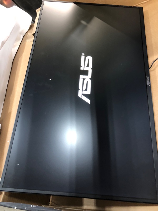 Photo 5 of ASUS 27 Full HD 1080p 165Hz, 0.5ms, G-SYNC Compatible Gaming Monitor - VG278QR
