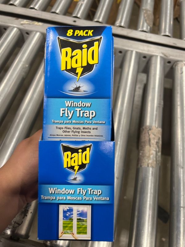 Photo 3 of 273119 RAID Disposable Fly Trap - 8 Count
12boxes 