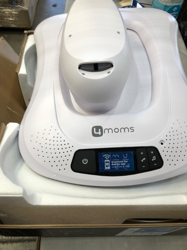 Photo 1 of 4moms mamaRoo 4 Multi-Motion Baby Swing, Bluetooth Baby Rocker with 5 Unique Motions, Nylon Fabric, Black
