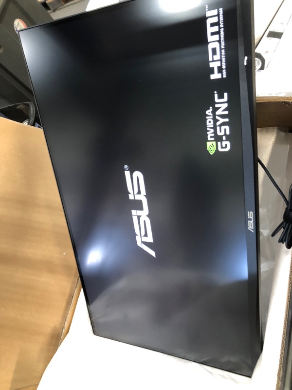 Photo 2 of ASUS TUF Gaming 28” 4K 144HZ DSC HDMI 2.1 Gaming Monitor (VG28UQL1A) - UHD (3840 x 2160), Fast IPS, 1ms, Extreme Low Motion Blur Sync, G-SYNC Compatible, FreeSync Premium, Eye Care, DCI-P3 90%
