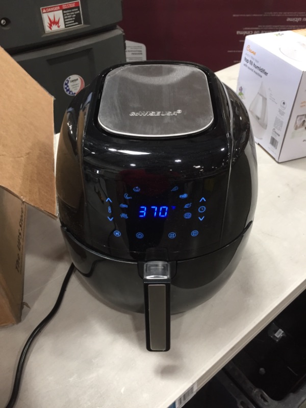 Photo 2 of ***Parts only*** **Does not heat up**GoWISE USA 1700-Watt 5.8-QT 8-in-1 Digital Air Fryer , Black