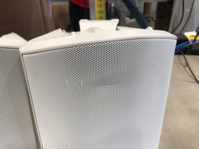 Photo 6 of **untested** Polk Audio Atrium 5 Outdoor Speakers with Powerful Bass (Pair, White), All-Weather Durability, Broad Sound Coverage, Speed-Lock Mounting System
