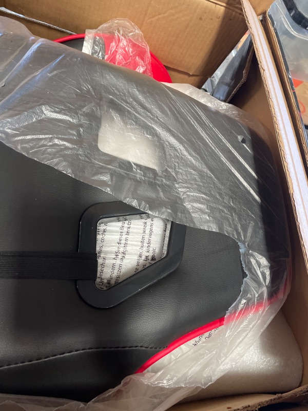 Photo 1 of RESPAWN 100 Racing Style Gaming Chair, in Red (RSP-100-RED)
