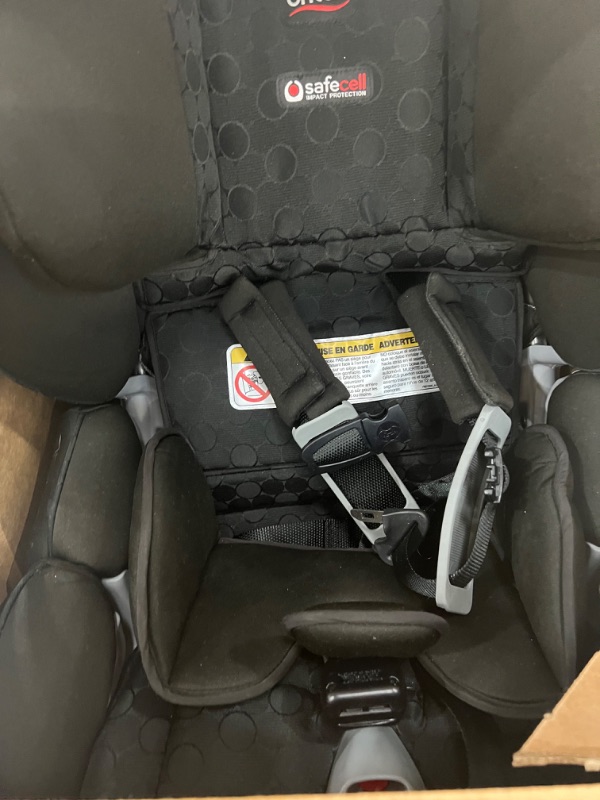 Photo 2 of Britax Boulevard ClickTight Convertible Car Seat, Circa
